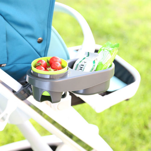 מגש נישנושים עם מחזיק כוס