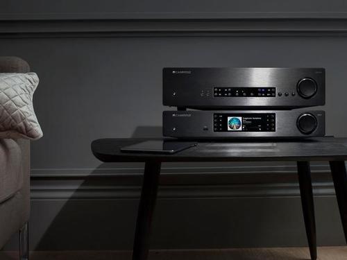 סטרימר מוזיקה מבית Cambridge Audio דגם  CXN V2