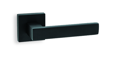 ידית לדלת כניסה לבניין