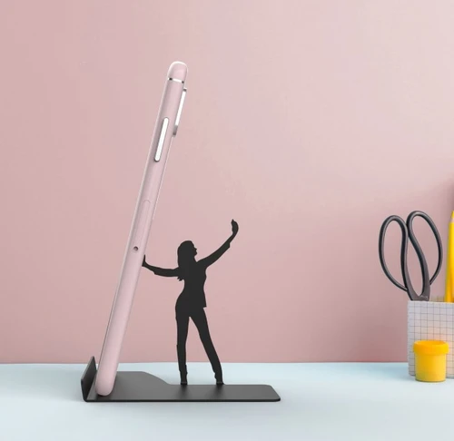 ביזי - סטנד לסמארטפון Artori design