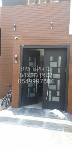 חיפוי אלומיניום דגם SMART דמוי עץ לחוץ ופנים הבית במראה חם ויוקרתי המדגים פסים של 7 ס