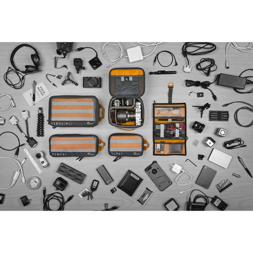 נרתיק לאביזרי צילום Lowepro GearUp Wrap