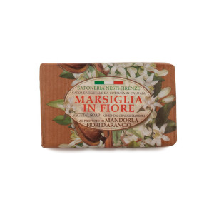 סבון שקדים ותפוז 125 גרם נסטי דנטה Almond and Orange Blossom Soap 125gr Nesti Dante