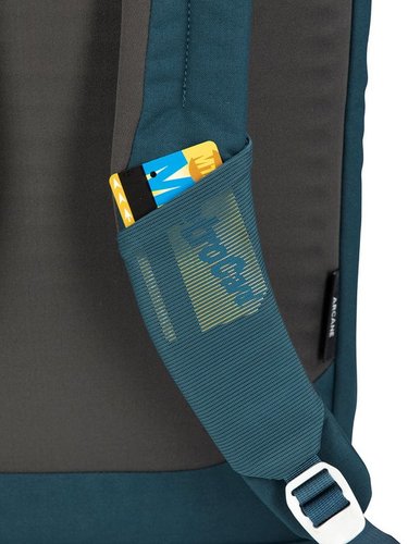 תיק יום ARCANE TOTE PACK מבית OSPREY