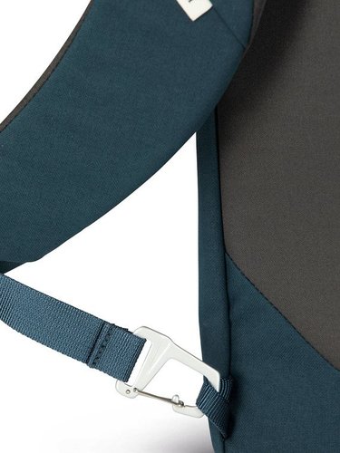 תיק יום ARCANE TOTE PACK מבית OSPREY