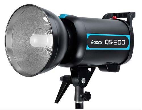 פלאש סטודיו GODOX QS-300