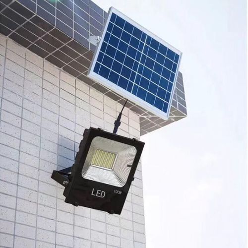 פרוז'קטור לד נטען מקצועי 40W מוגן מנזקי מזג האוויר בתקן IP65