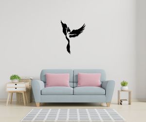 רקדנית חופש 