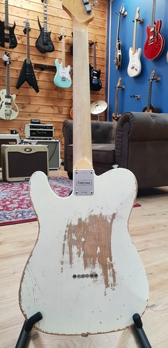 גיטרה חשמלית Friedman Vintage T Guitar, Vintage White