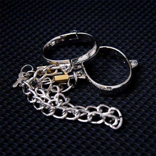 אזיקי מתכת איכותיים Fetish Addict - Metal HandCuff