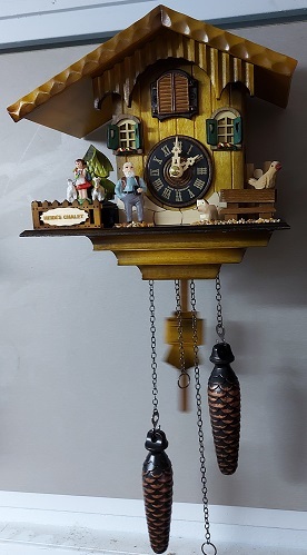 שעון קוקייה עם רקדניות רקדנים