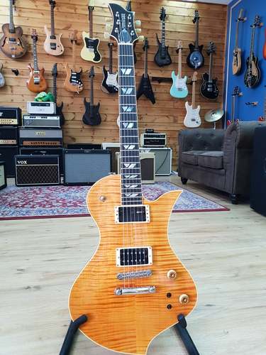 גיטרה חשמלית Fernandes Ravelle Elite Sustainer-Equipped