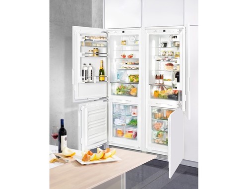 מקרר ליבהר מקפיא תחתון אינטגרלי דגם ICN3376