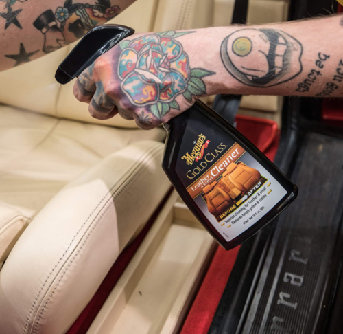 חומר ניקוי לעור וויניל מבית Meguiar's
