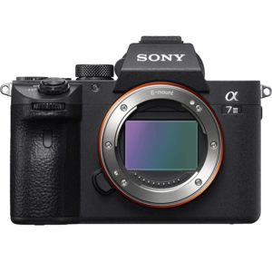 Sony Alpha A7 III Kit + 24-105 רשמי