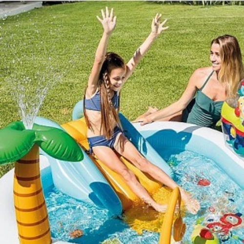 בריכת ילדים מתנפחת