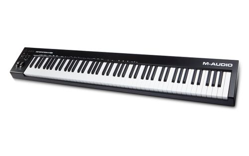 זוית נוספת M-Audio Keystation 88 mk3