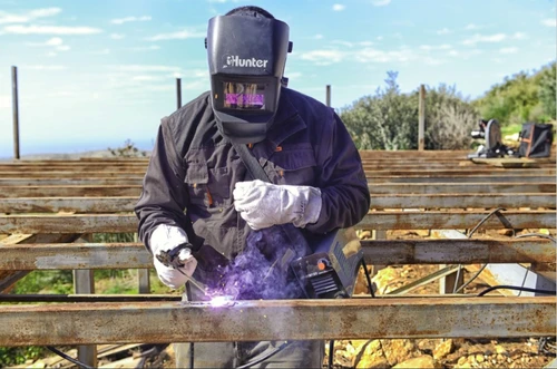 רתכת אלקטרונית HUNTER IGBT MINI-200 101310-009