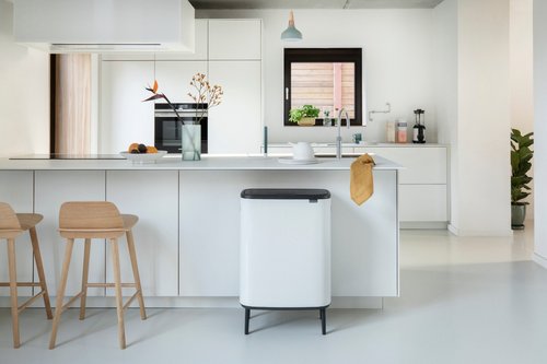 פח טאץ 60 ליטר, לבן ברבנטיה | Brabantia Bo