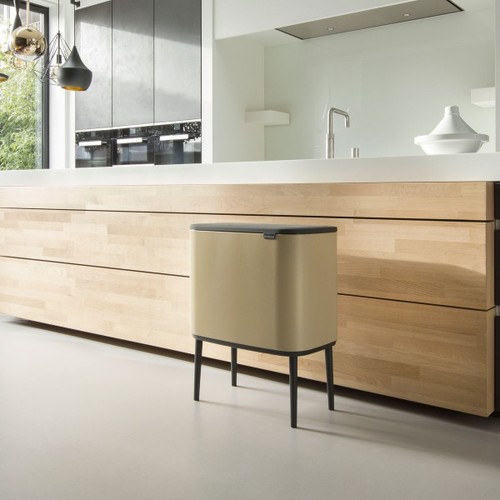 BO פח טאץ 36 ליטר, זהוב מטאלי (שמפניה) Brabantia