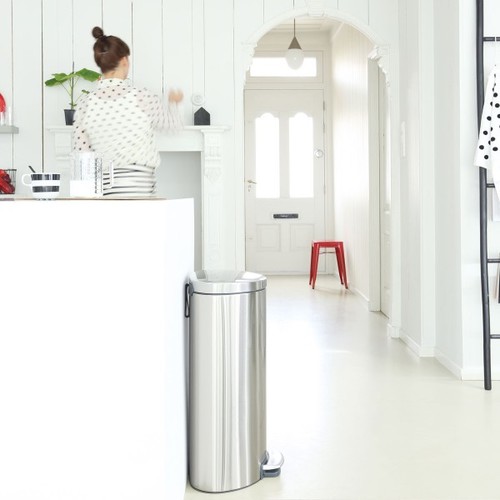 פח פדל אובלי 40 ליטר גב שטוח,  נירוסטה מאט Brabantia FPP   