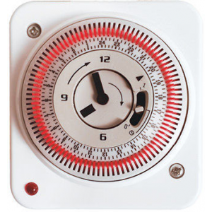 שעון טיימר לדוד שמש להתקנה בקופסא 55 Omega OM-TIS-44B