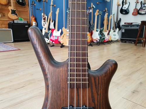 Warwick Corvette Std