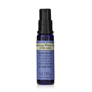 תה תמצית עם לעיניים ל