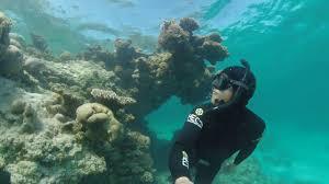 אינסטה 360  גלישה צלילה  4K קיט