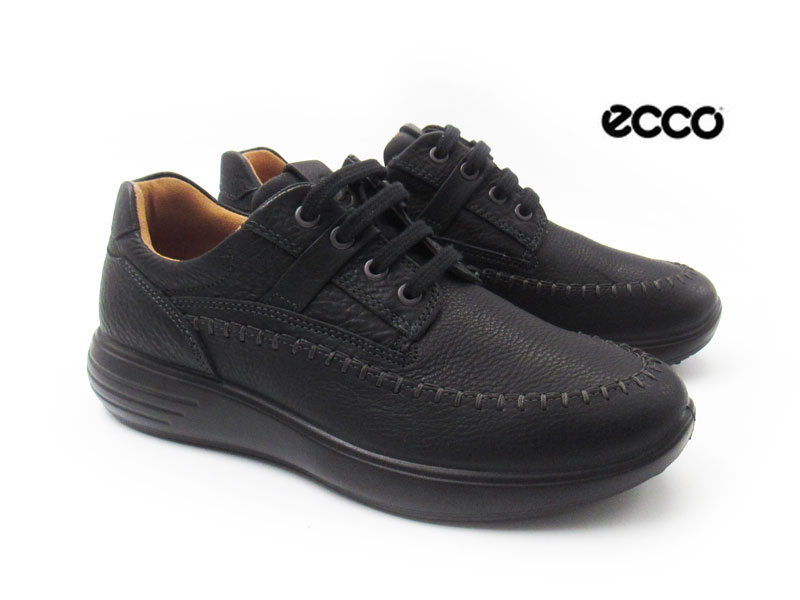 ecco or clarks