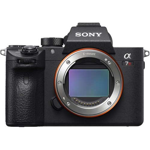 מצלמה Sony Alpha a7R III Body גוף בלבד