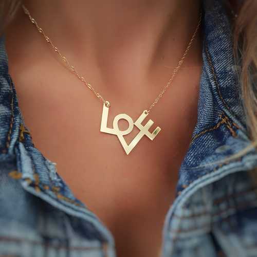 שרשרת חריטה LOVE