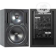 ‏מוניטור Behringer B2030A ברינגר