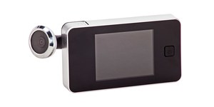עינית דיגיטלית לדלת Yale