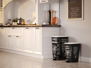 פח שיק 50 ליטר אדום/כסוף/ שחור כיתוב  Chic Pedal Bin