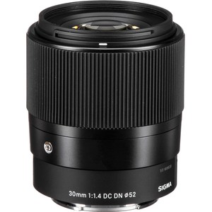 Sigma 30mm f/1.4 DC DN C Canon יבואן רשמי