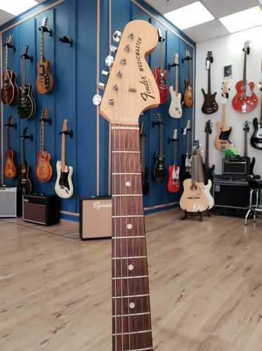 גיטרה חשמלית Fender Musicmaster Black 1977