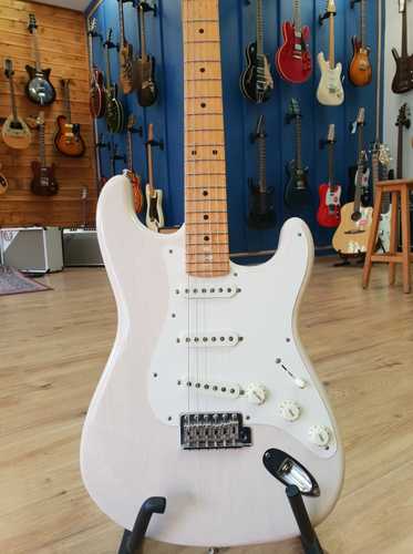 Fender Custom Shop Postmodern Stratocaster 2017