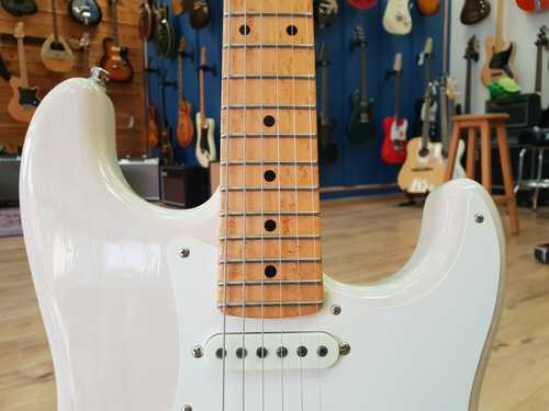 Fender Custom Shop Postmodern Stratocaster 2017