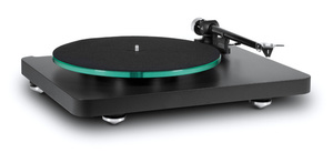 Nad C588