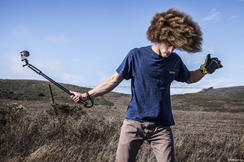 מוט מתקפל לאקסטרים Joby action grip&pole