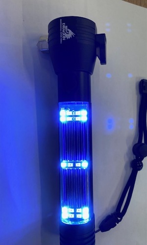 פנס נטען ומטעין  סולארי ו טעינת USB  דגם WSCAPE RESCUE
