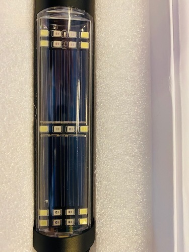 פנס נטען ומטעין  סולארי ו טעינת USB  דגם WSCAPE RESCUE