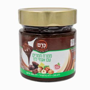 ממרח תמרים עם אגוזי לוז