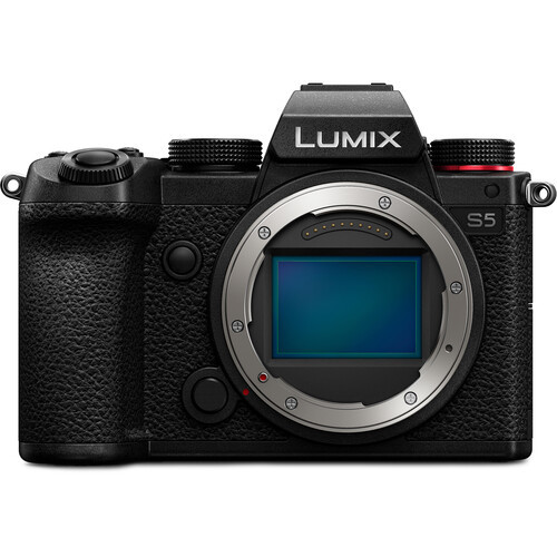 גוף בלבד  Panasonic Lumix DC-S5  