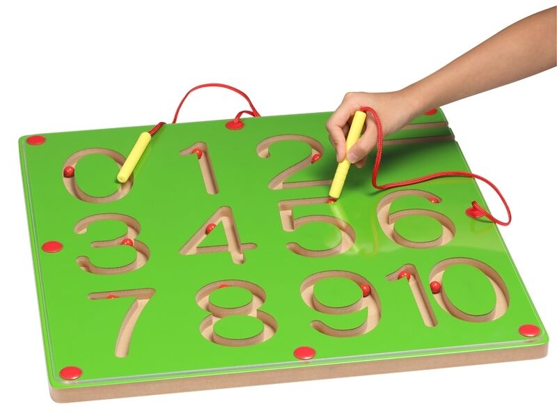 מבוך מגנט מספרים ירוק