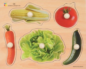 פאזל כפתורי עץ - 5 ירקות (מצולמים)