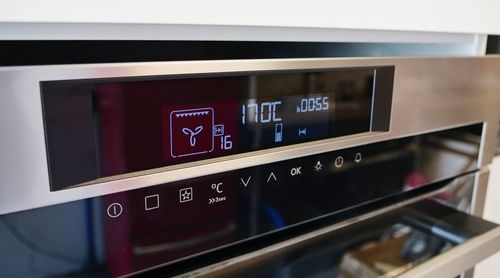 תנור בנוי פירוליטי AEG BPE642120M