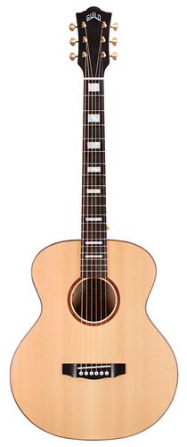 זוית נוספת Guild Jumbo Junior Reserve Maple