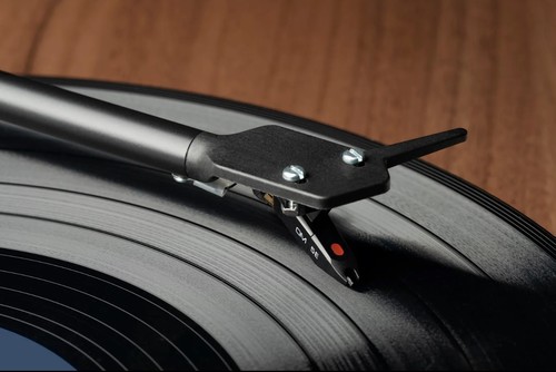  Pro-Ject  E 1 PHONO